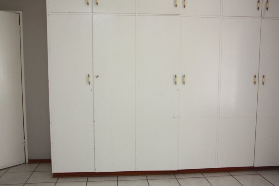 5 Bedroom Property for Sale in Universitas Free State